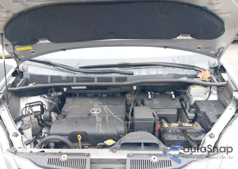 2011 Toyota Sienna Xle V6 z USA, uszkodzony, nr VIN 5TDYK3DC7BS006798